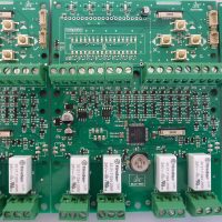 Alimentation à découpage avec gestion des sorties